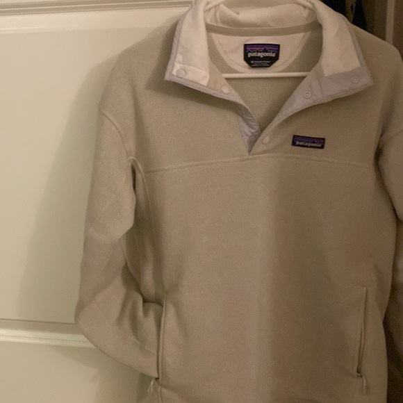 Patagonia Sweaters - Patagonia fleece pull on sweater